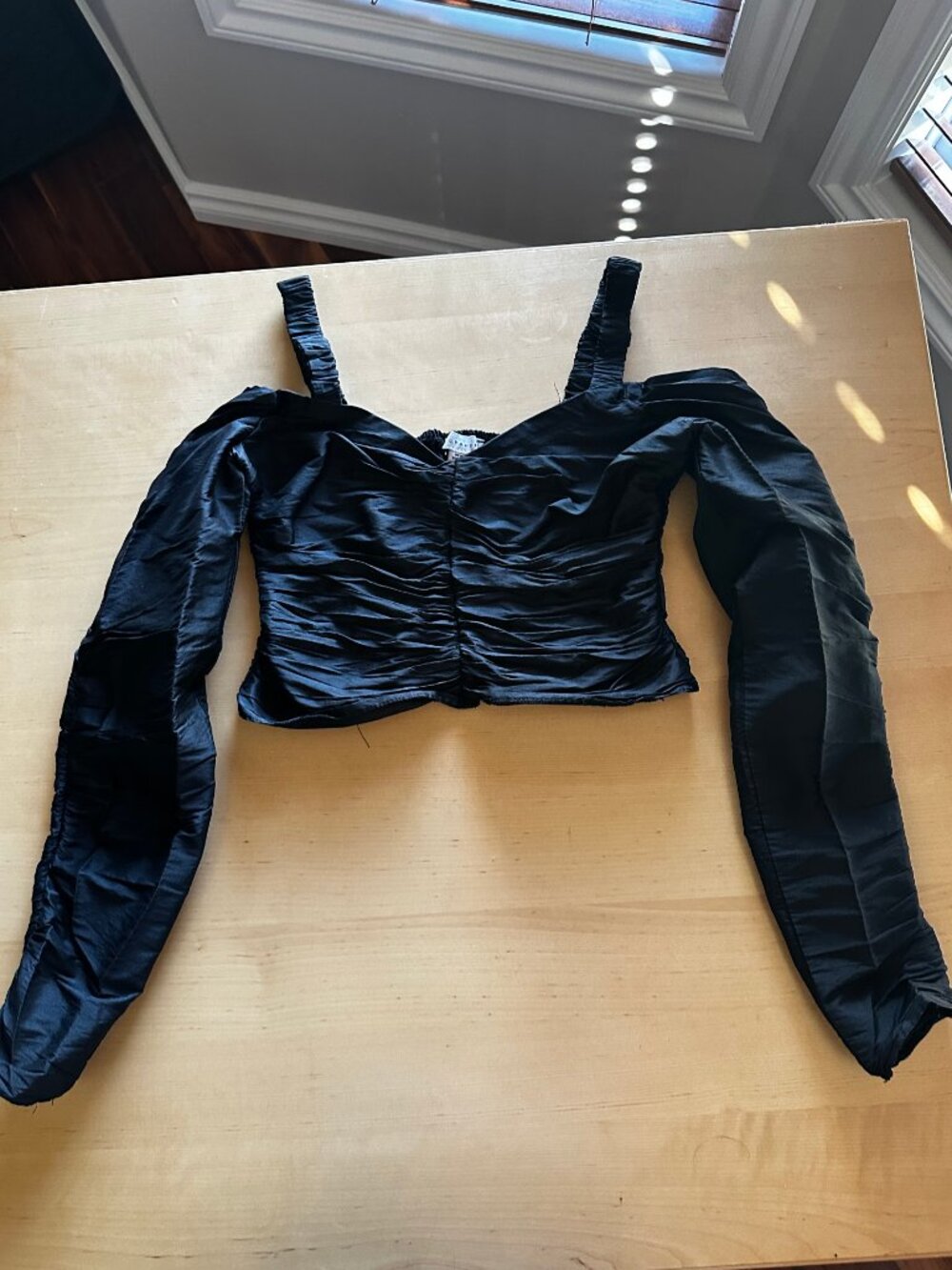 Unique Crop Top Off Shoulders with Straps